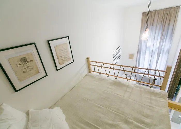 Apartment Center Loft *